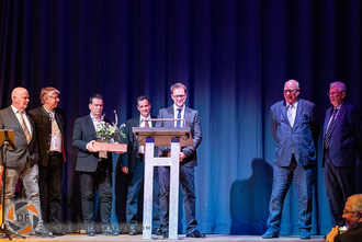 Übergabe der Ehrungen zur Taxi Messe Ehrung