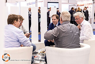 Meeting auf der Messe Meeting