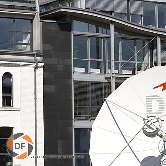 Duesseldorf-Medien-Hafen-Gehry-Bauten-21