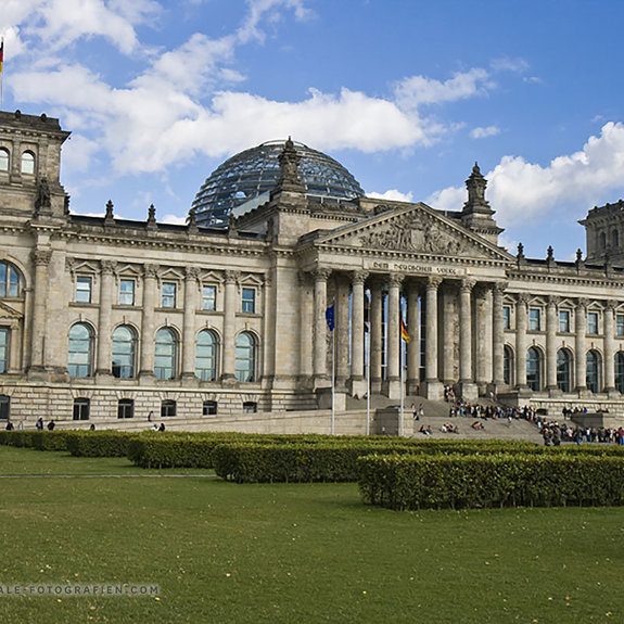 Berlin_Reichstagsgebaeude_001