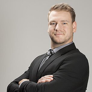 Bewerbungsfoto im Querformat Bewerbungsfoto im Querformat