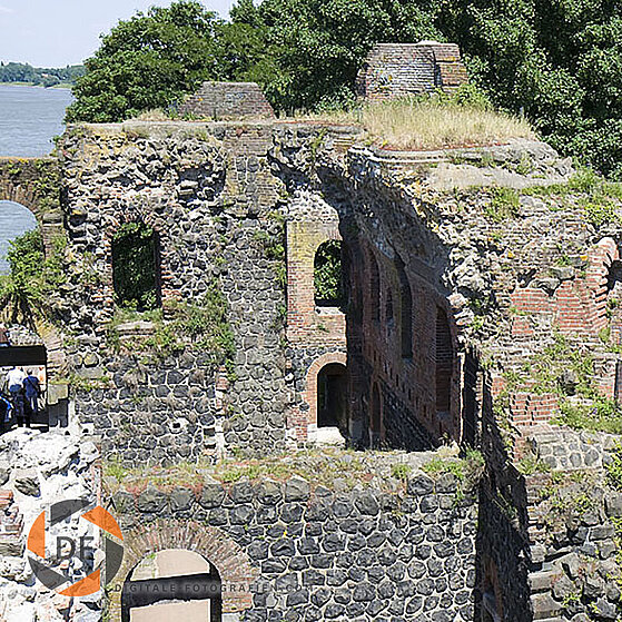 Kaiserpfalz-Duesseldorf-Kaiserswerth-10