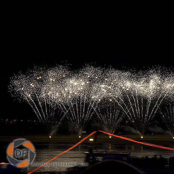Japanisches-Feuerwerk-Duesseldorf-2009-22