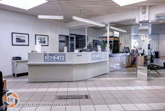 Innenaufnahme mit Service Anmeldung Anmeldung