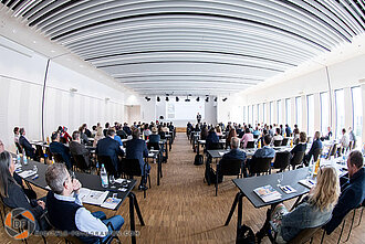 Kongressfoto mit vollem Saal Gesundheitskongress