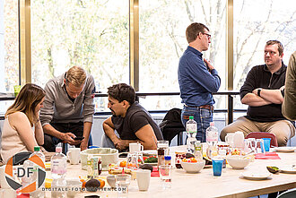 Gespräch beim startup Frühstück Gespräche