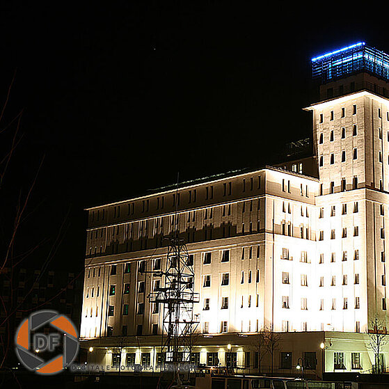 Duisburg_Innenhafen_Kantorhaus_01