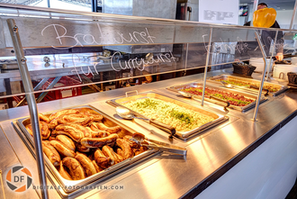 Catering im VIP Bereich an der Hafenstraße Catering