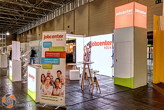 Messefoto vom Stand des Jobcenter Köln Absolventenkongress