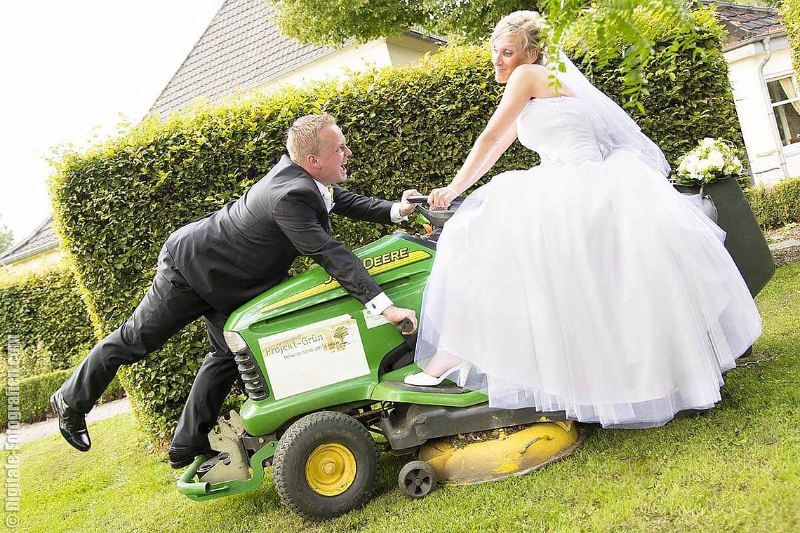 Chinesisch Schweizerische Hochzeit Auf Regensberg