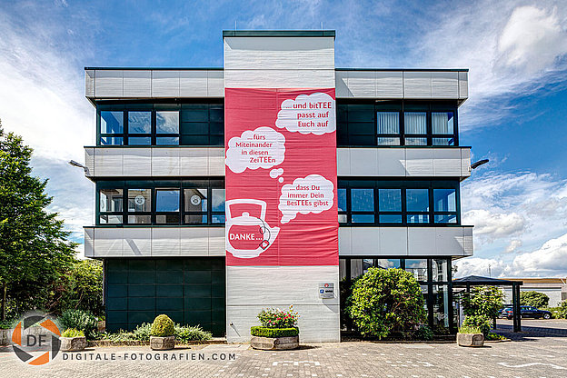 Teekanne Corona Aktion zum Dank an alle Mitarbeiter, Partner und Kunden Teekanne Corona Aktion