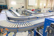 Produktionsfilm in eienr Anlage Transportband