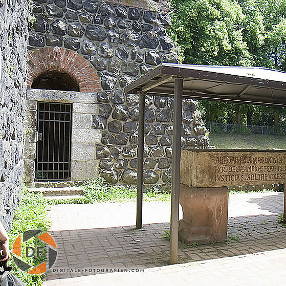 Kaiserpfalz-Duesseldorf-Kaiserswerth-28