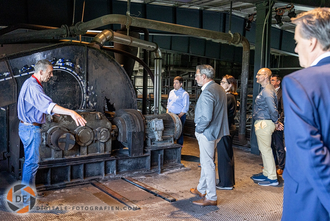 Besucher Führung auf der Zeche Zollverein in Essen Führung