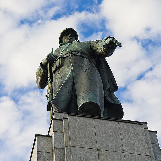 Berlin_Sowjetisches Ehrenmal Tiergarten_004