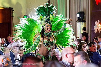 Brasilianischer Karnevalstänzerin Brasilianischer Karneval