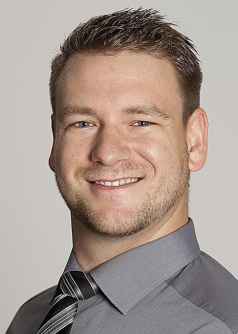 Mann ohne Bewerbungsmakeup Mann ohne Bewerbungsmakeup