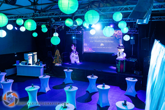 Dekorierter Partyraum im Resonanzwerk in Mülheim an der Ruhr Weihnachtsfeier im Resonanzwerk in Mülheim an der Ruhr