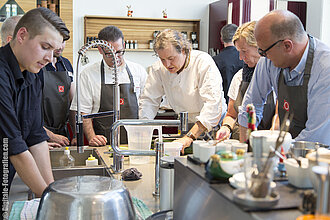 Kochkurs mit Gourmet Koch Interhyp Geschäftsevent