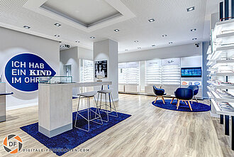 Innenaufnahme der Filiale beim Haupteingang Filiale