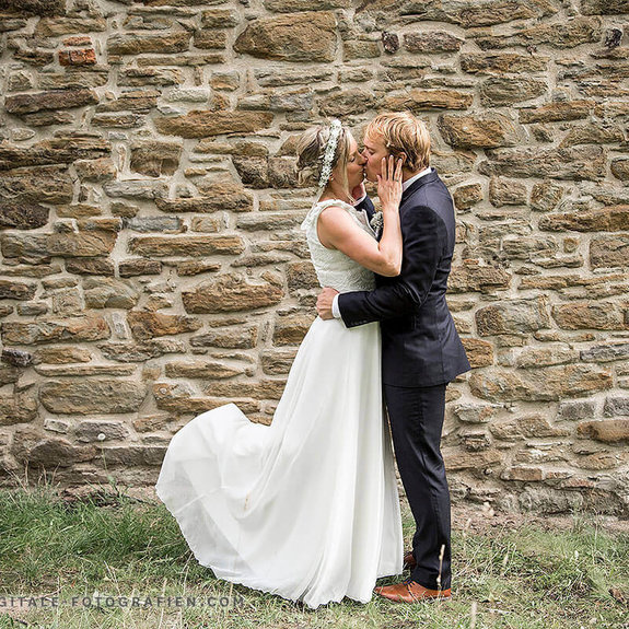 Brautpaarshooting-am-Schloss-Borbeck